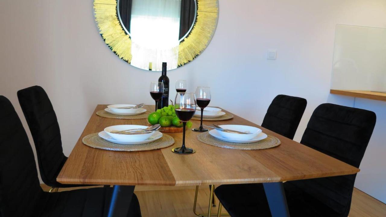 Casari Rooms & Apartments Spalato Esterno foto
